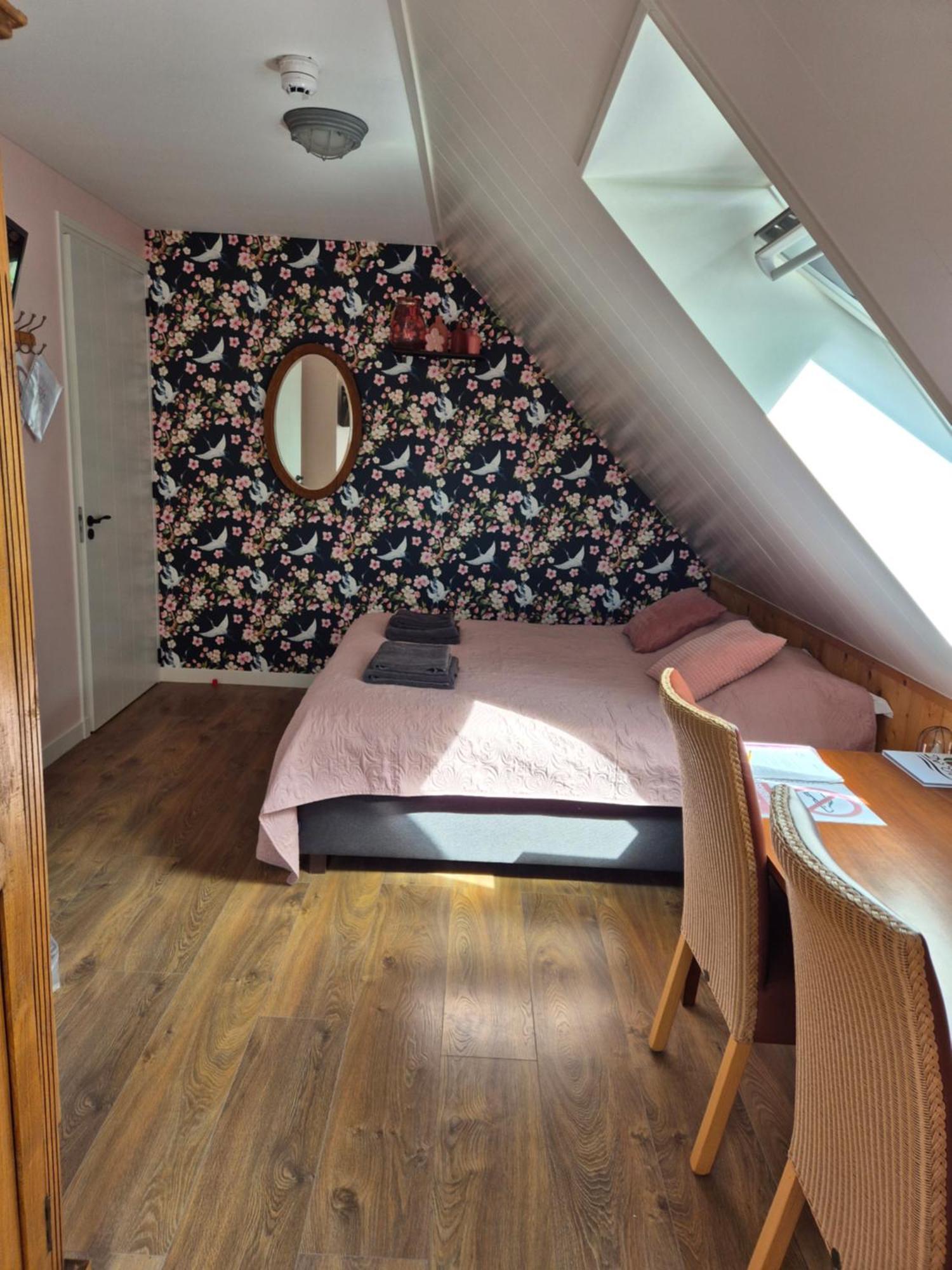 B & B De Tocht Berkhout ภายนอก รูปภาพ