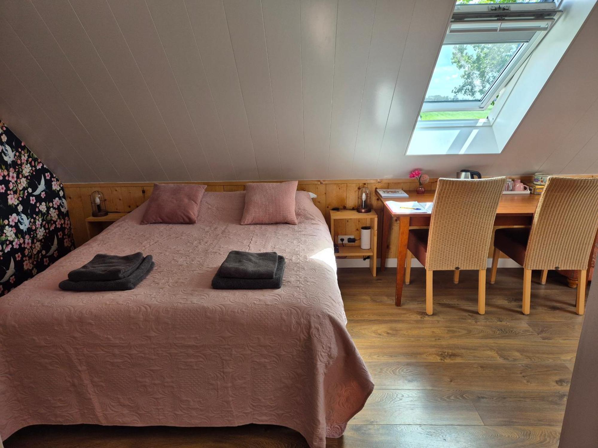 B & B De Tocht Berkhout ภายนอก รูปภาพ